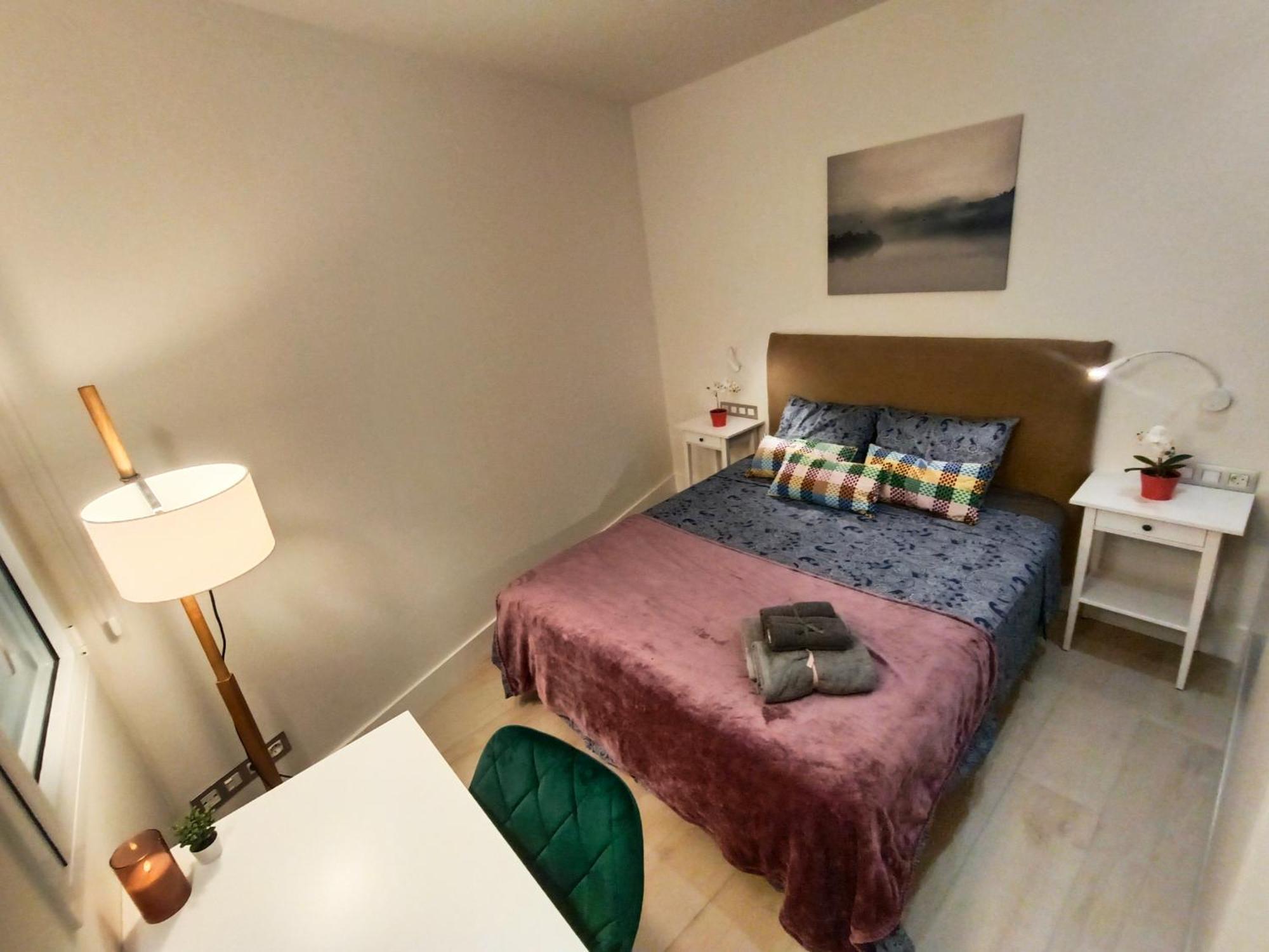 Oasis Rooms Barcelona - By Ronda Universidad Εξωτερικό φωτογραφία